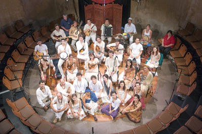 Musica_Popular_Omundo_2013_Show_Grupo_Paiol_Foto_Fabio_kwasnieski.jpg