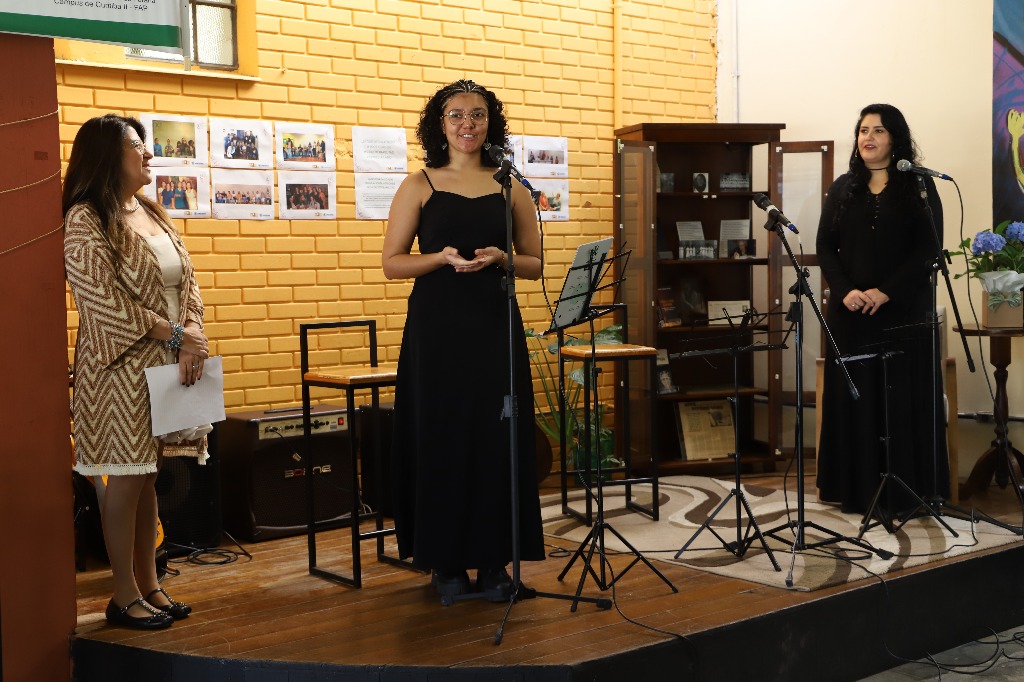 Celebração da Lei que regulamentou a profisso de musicoterapeuta (5).JPG