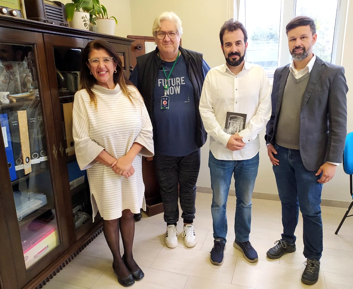 Visita de professor da Escola Superior de Música de Lisboa.jpg