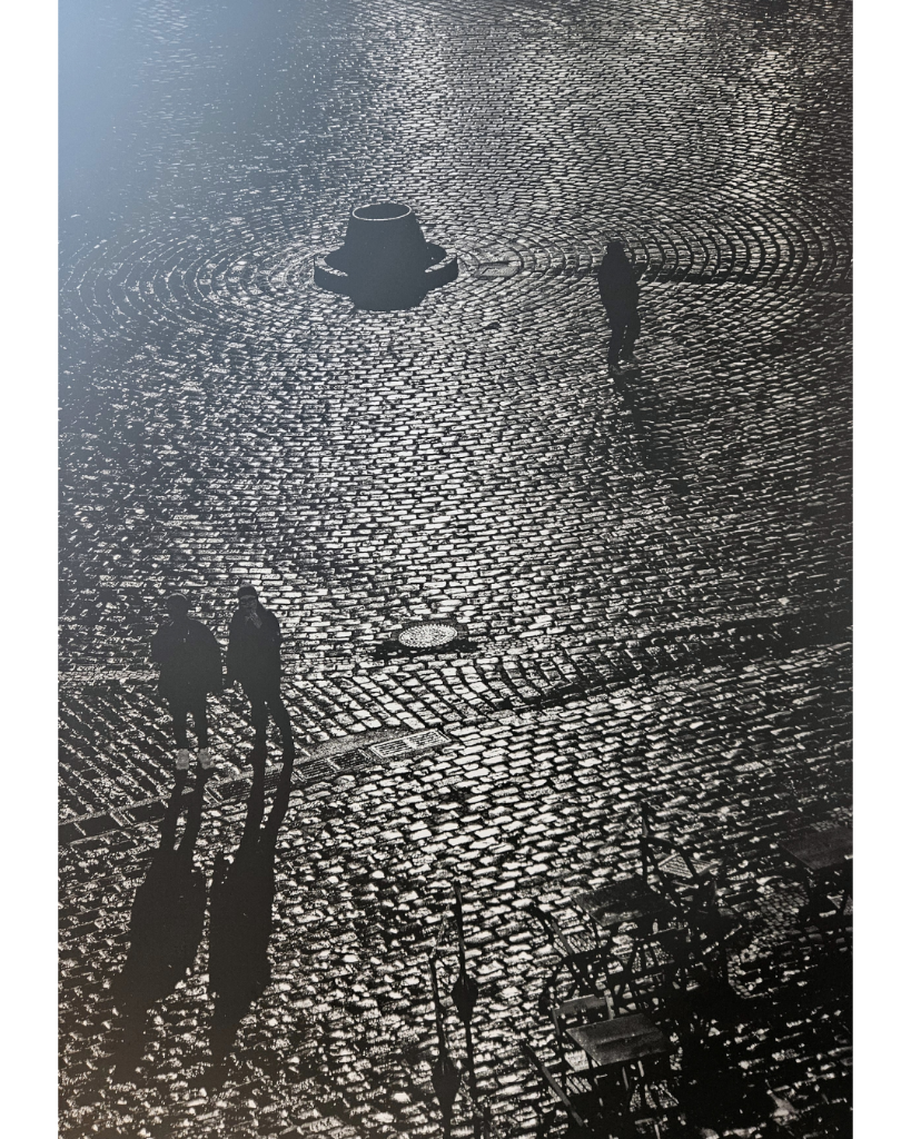 Eexposição fotográfica “Curitiba à la française, noit et blanc (2).png